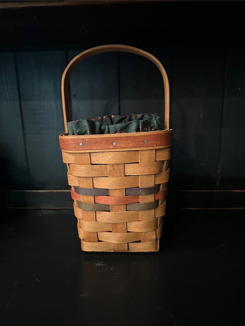 Longaberger 1992 Small Basket with Liner